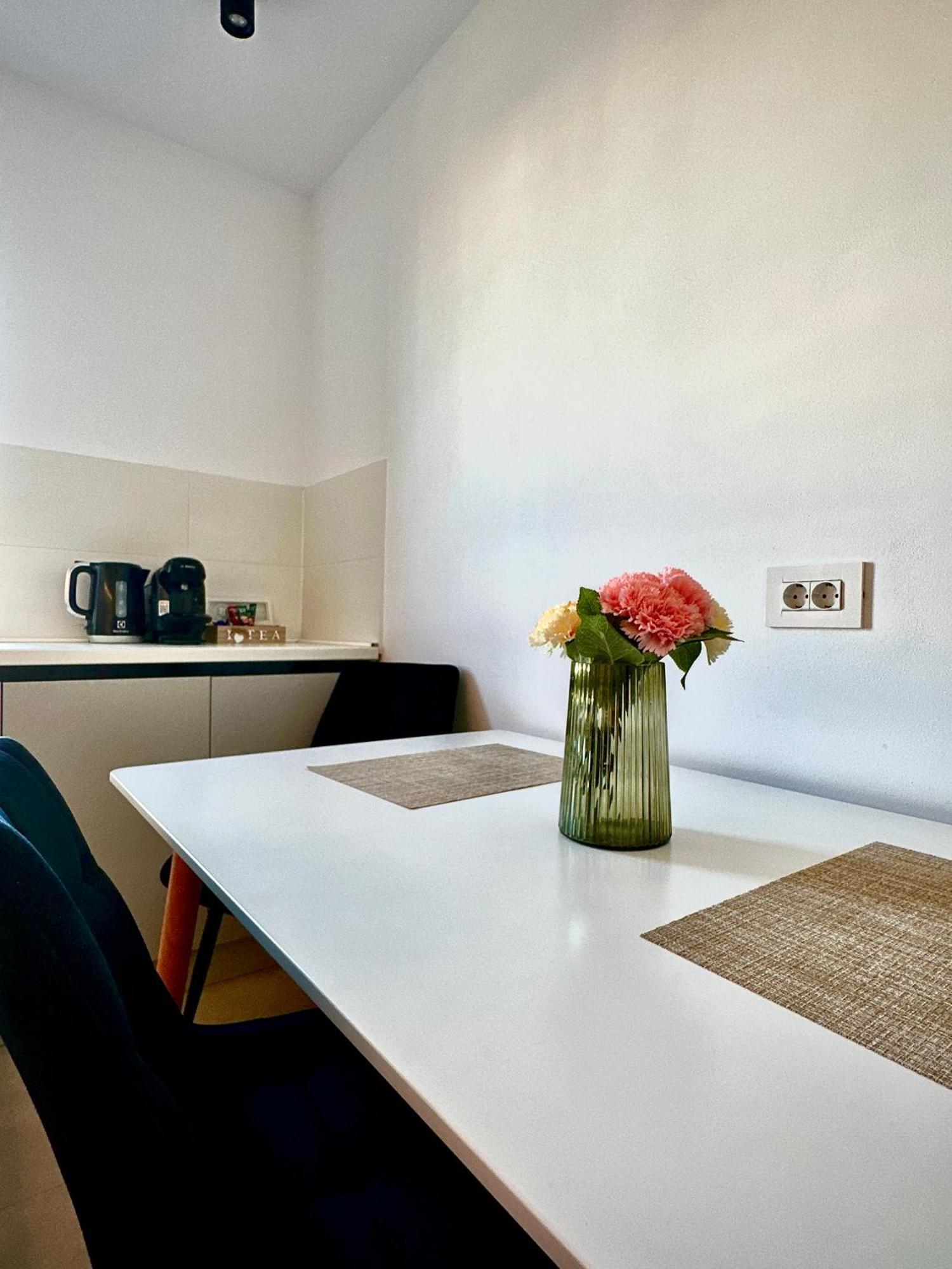4Friendscoresibrasov M&L Extérieur photo
